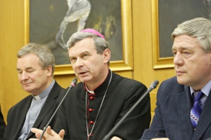 biskup tadeusz bronakowski